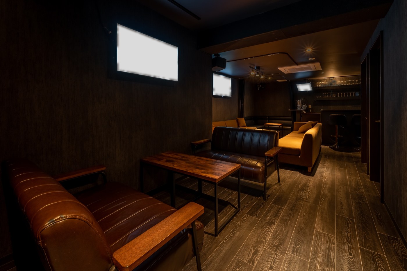 隠れ家bar 2256の店内